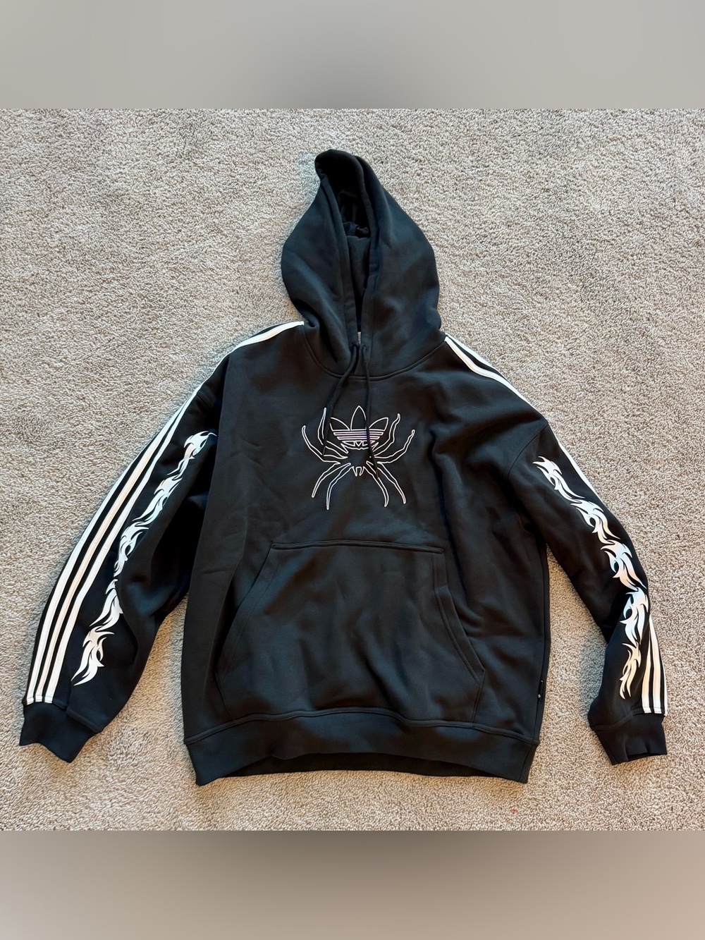 Adidas Originals Graphic LO HD Spider Logo Black Hoodie. Mens LG. (JW0223). NWOT